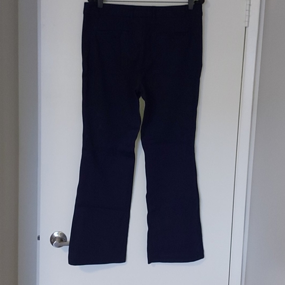 Subtle flair boot cut pants - Picture 2 of 2